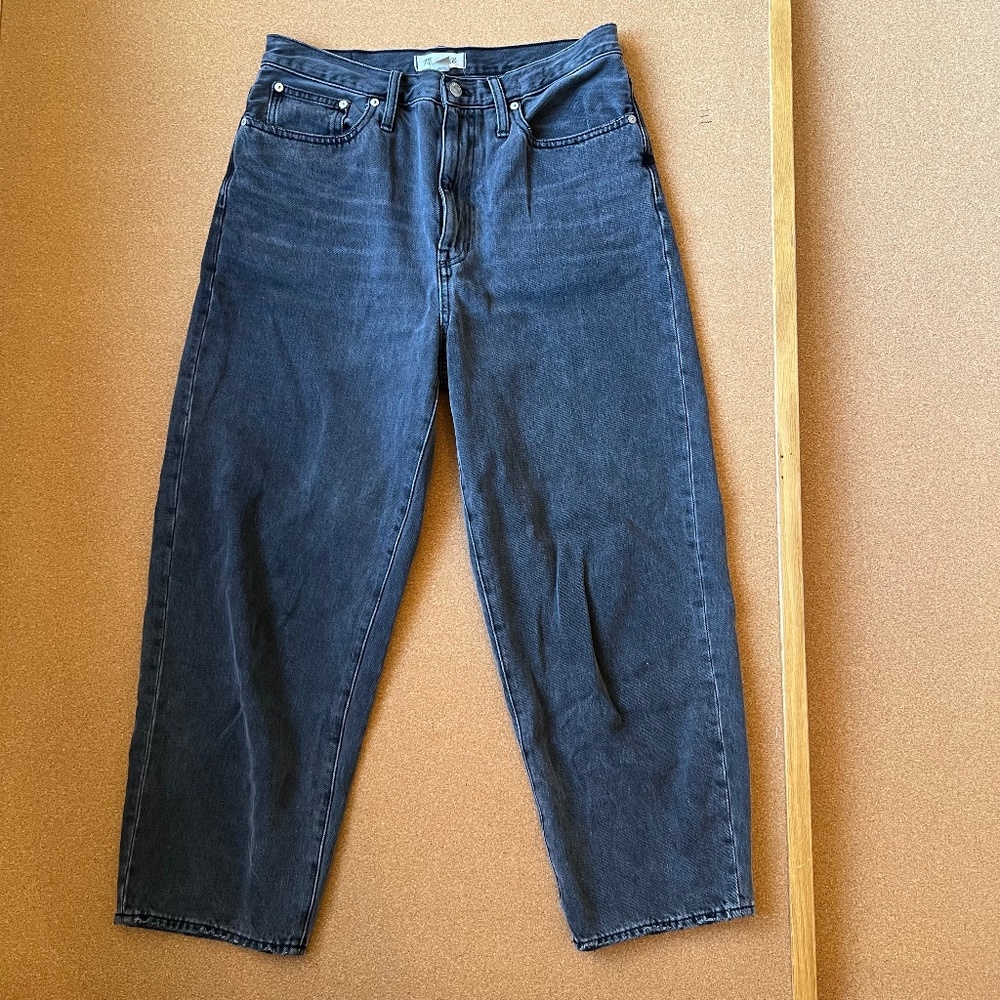 Madewell Dark Wash Gray Balloon Cut Jeans Size 29